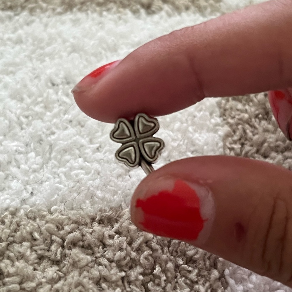 Four leaf clover for pandora bracelet read bio***